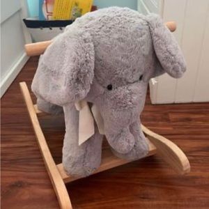 Pottery barn baby rocking chair